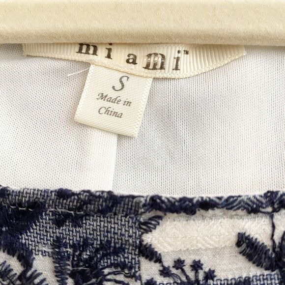 Francesca's Shift Dress Miami Embroidered Chambray Summer Tunic Dress‎ Sz S - Picture 3 of 11